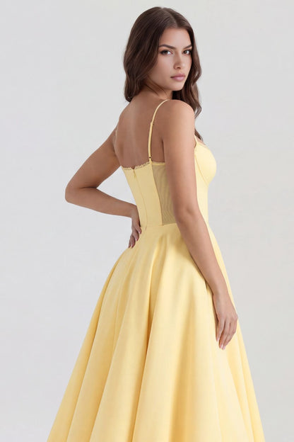 Selene | Vestido Midi con Tul y Bolsillos